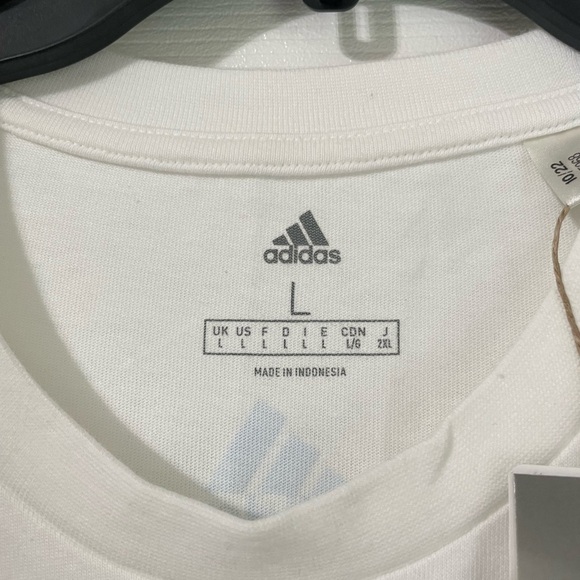 Adidas Mens NWT White Basic Tee Food Truck design logo size Large - Picture 2 of 5